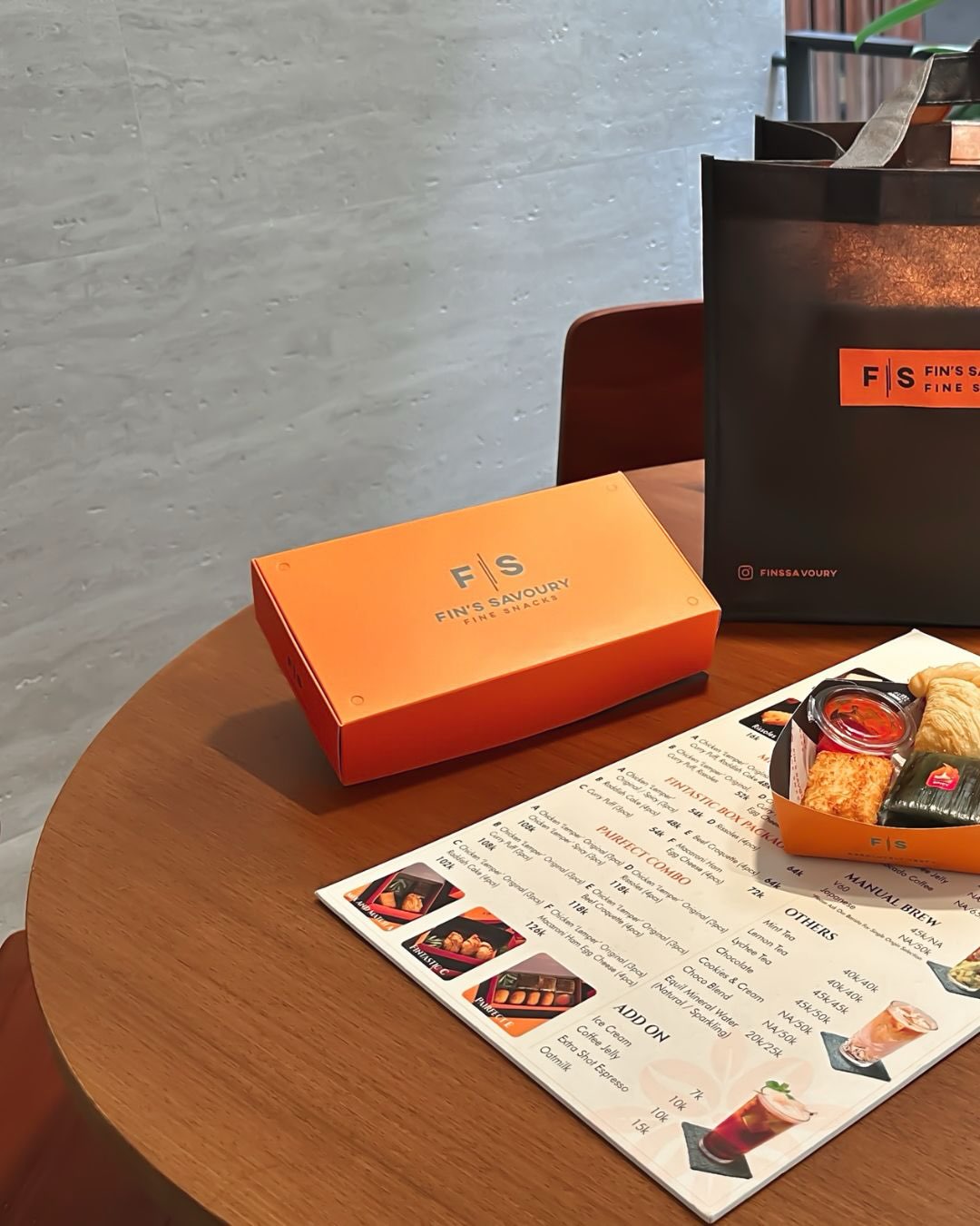 Fin's Savoury packaging